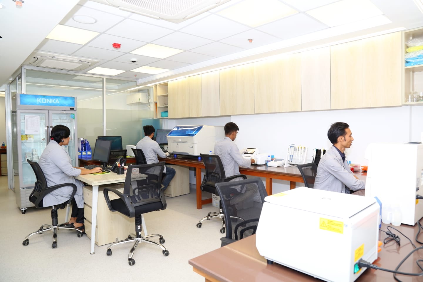 Laboratory Services at DFCH
